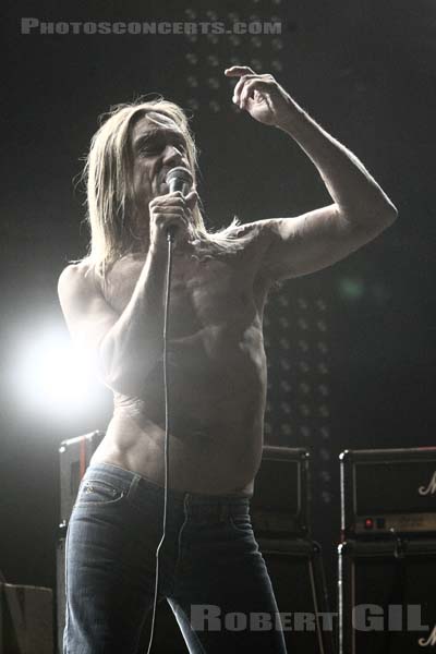 IGGY POP AND THE STOOGES - 2007-09-15 - LA COURNEUVE - Parc Departemental - Grande Scene - 